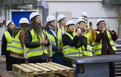 Профессиональная экскурсия для дизайнеров на производство KZTO: путешествие в мир тепла и вдохновения